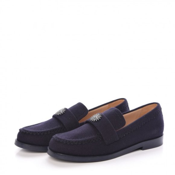 Chanel Loafers - Picture 1 of 11